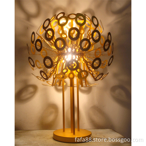 Moooi Dandelion Table Lamp